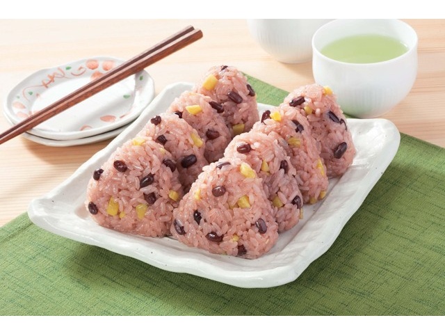 ニチレイ 栗おこわおにぎり 8コ入（376g）| コープこうべネット