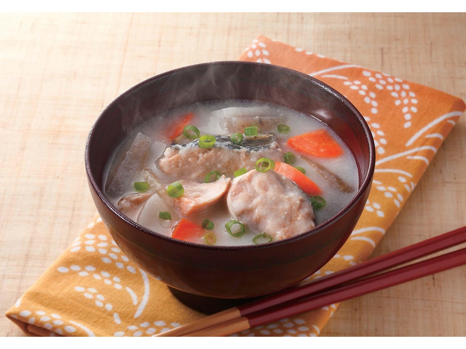 マルハニチロ さけ水煮 90g(総量)×3缶組| コープこうべネット