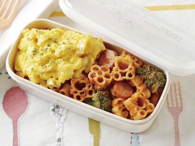 ニップン オーマイ早ゆでハローキティマカロニ 120g | コープこうべネット