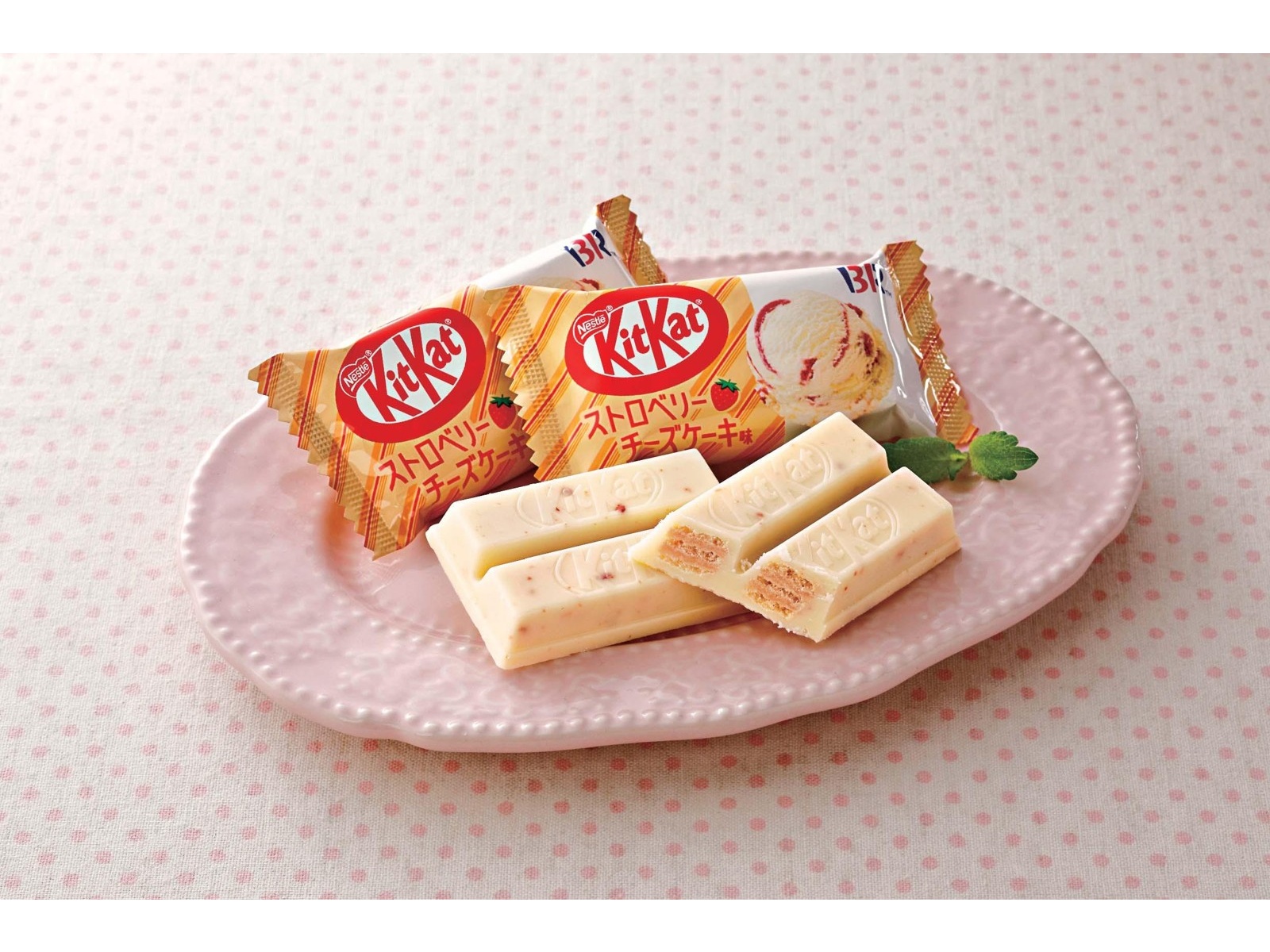 24時間以内発送ネスレキットカットストロベリーチーズケーキ味112袋