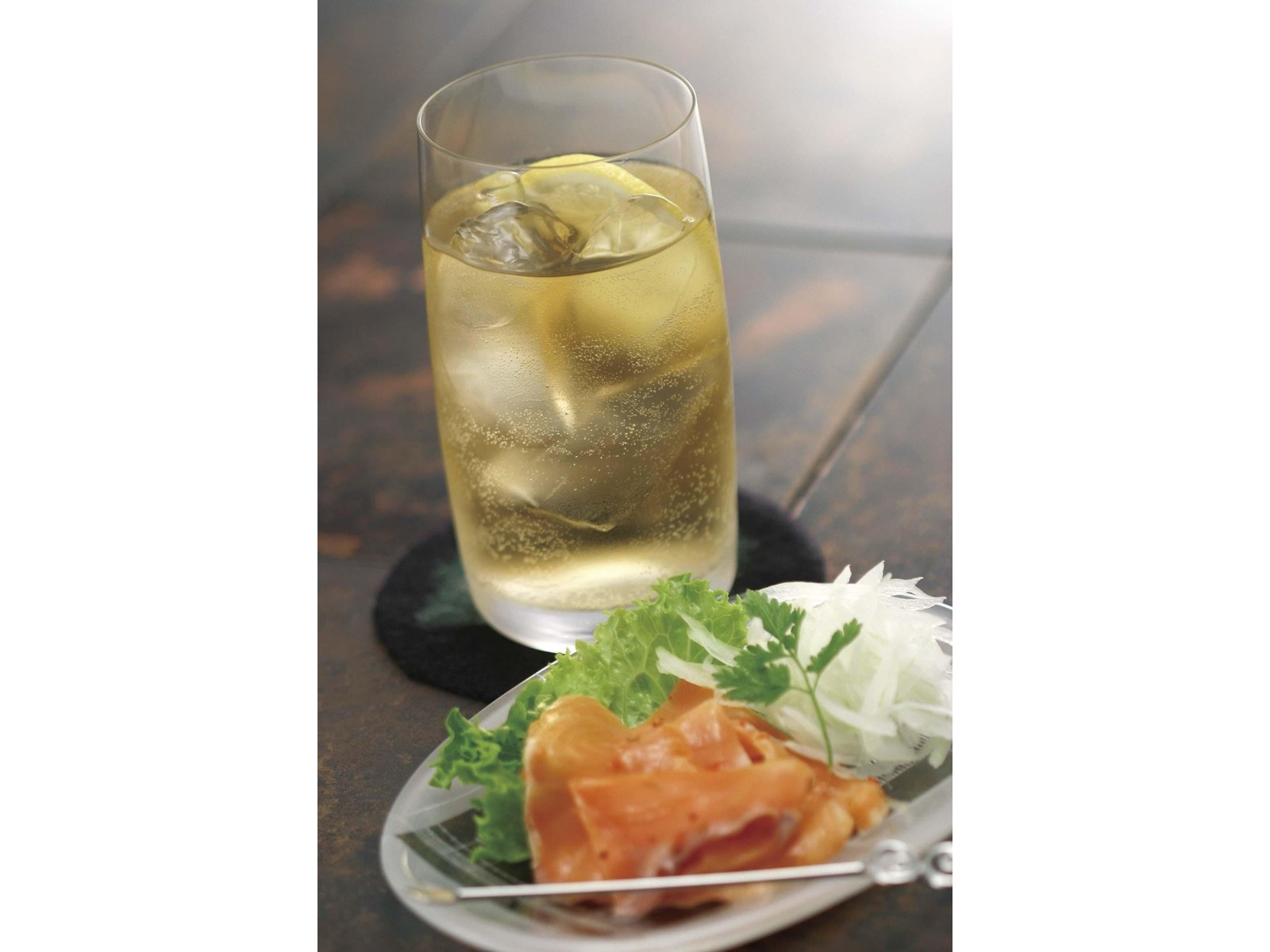 CO・OP ウィスキー ニューカーム 1.8L（ペット）| コープこうべネット