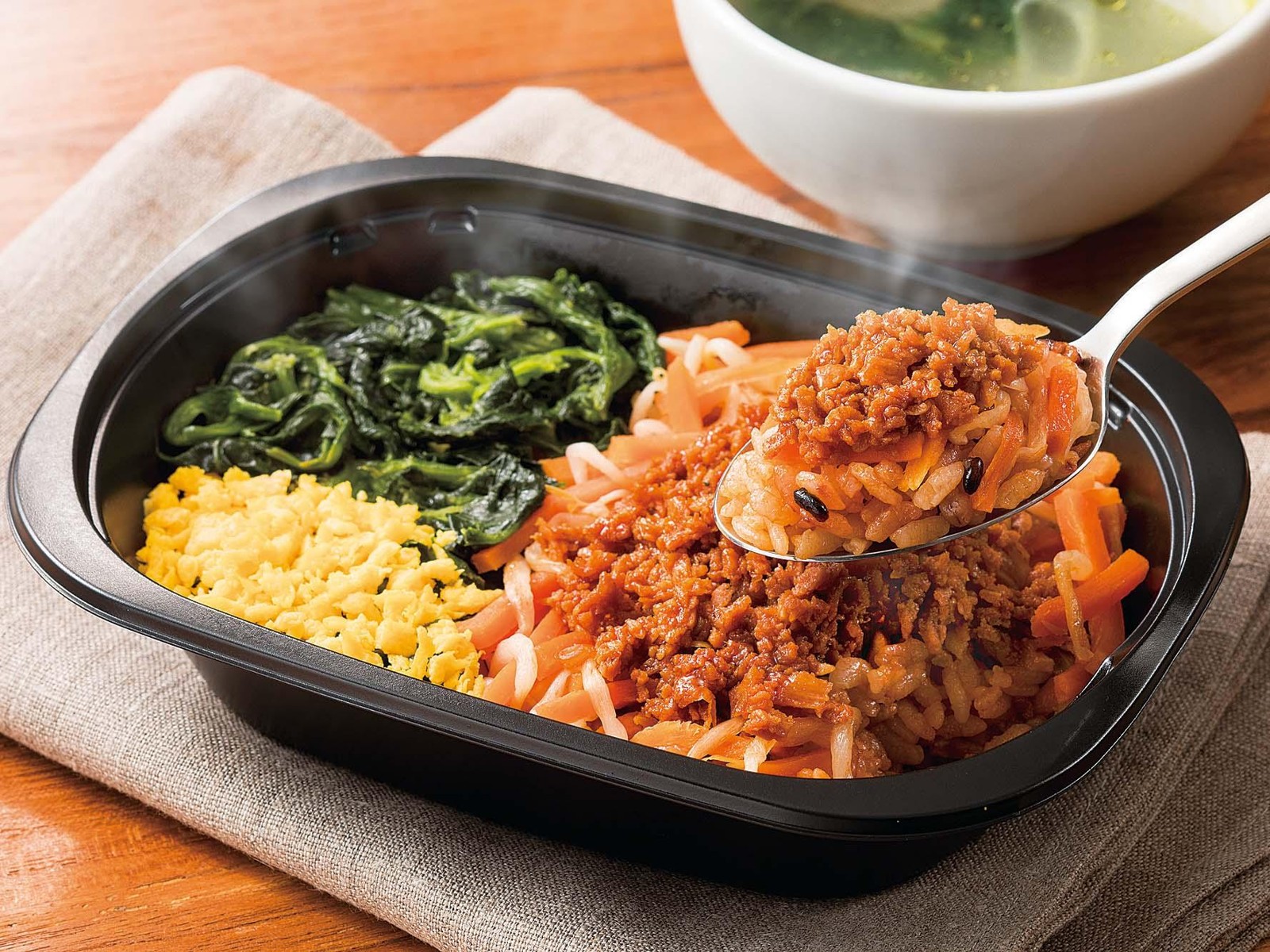 CO・OP 彩り野菜と五穀ごはんのビビンバ 1人前（270g）| コープこうべ