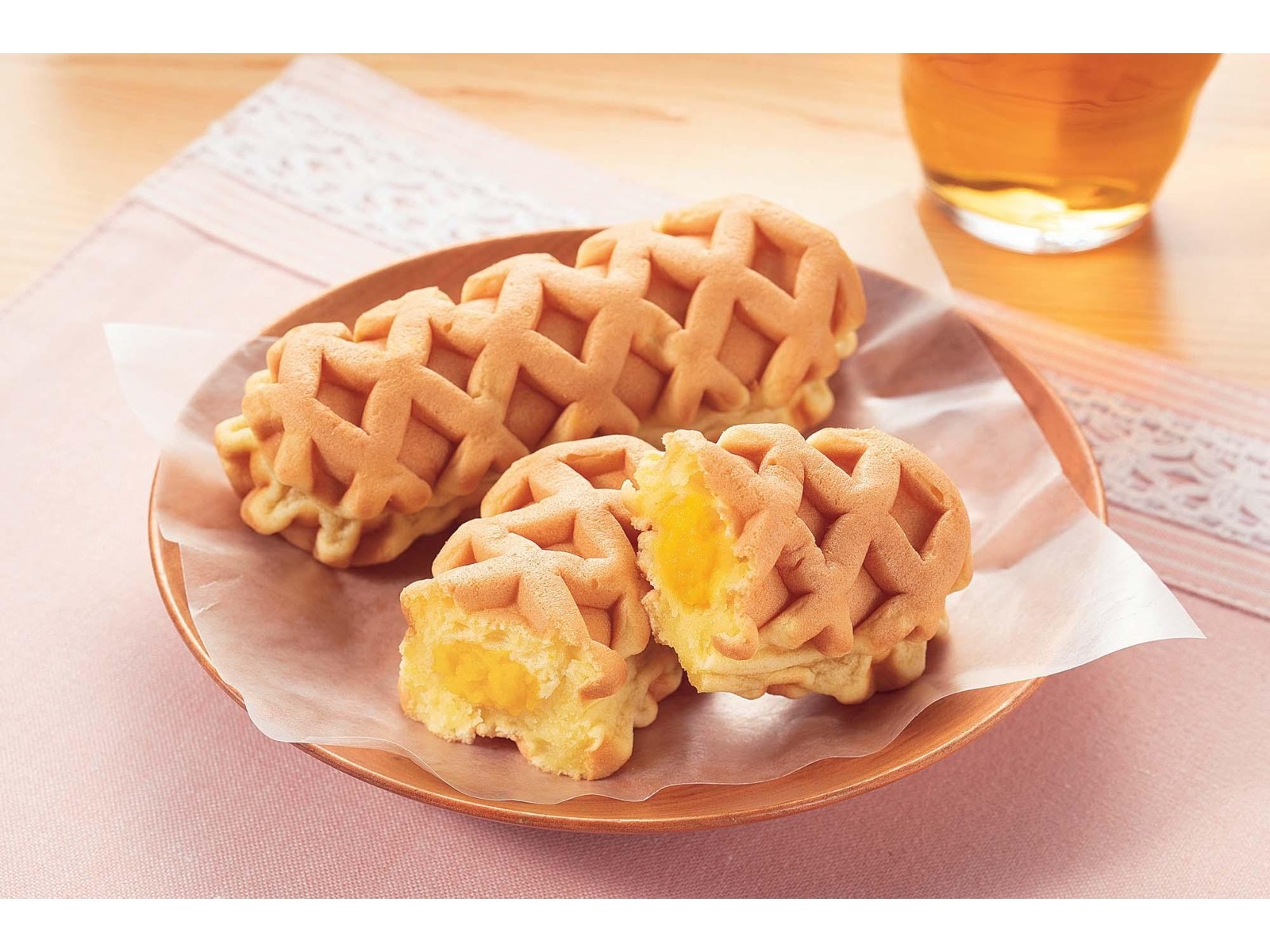 CO・OP ミニワッフルドッグ(かぼちゃクリーム) 4本入（160g）| コープ