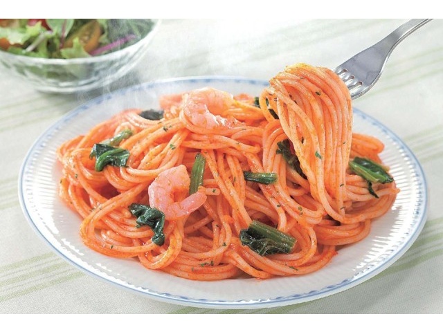 食品サンプル〔まいづる〕 箸上げ海鮮トマトパスタ CO・OP 海老のクリーミートマトスパゲッティ 1食入(270g