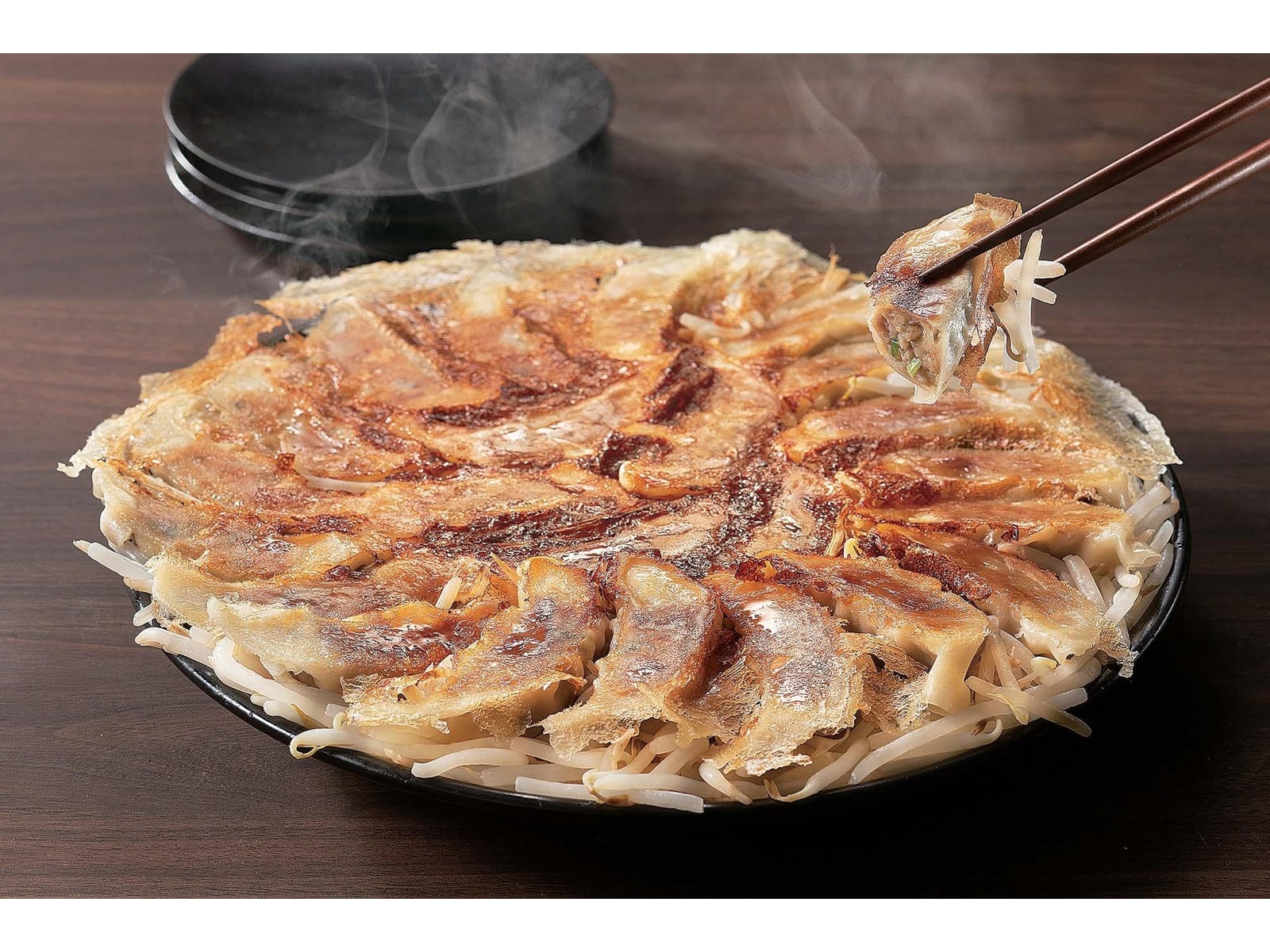 CO・OP パリッと羽根つき餃子 600g（標準24コ入）| コープこうべ