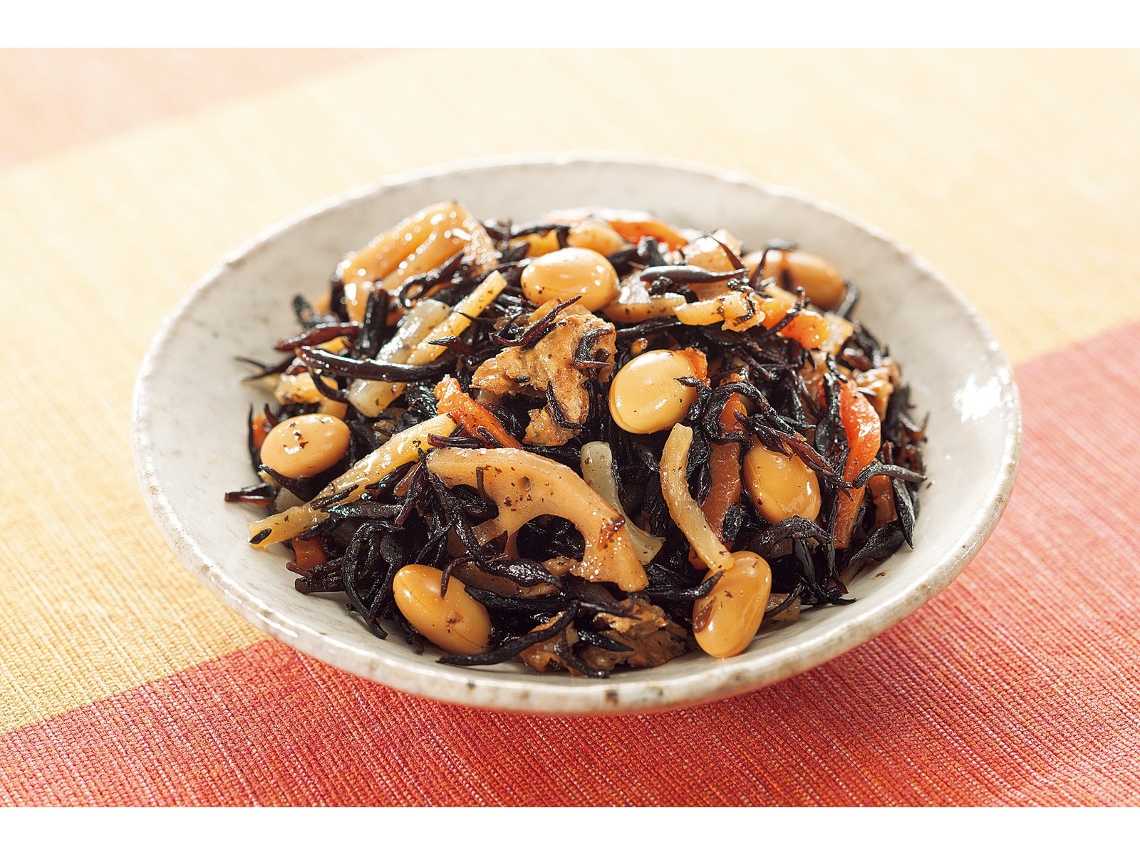 ごはん 日替わり定食 今日のお昼ご飯は 久しぶりにちーちゃんの日替わり定食