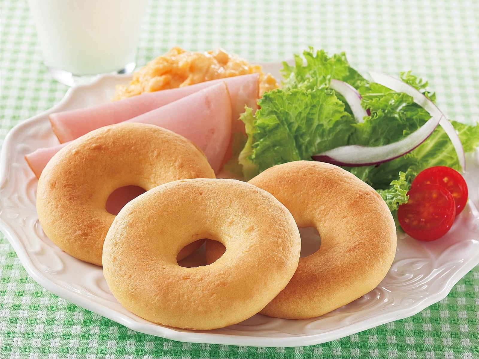 CO・OP 朝の応援食 牛乳焼きドーナツ 1箱（8コ入）| コープ