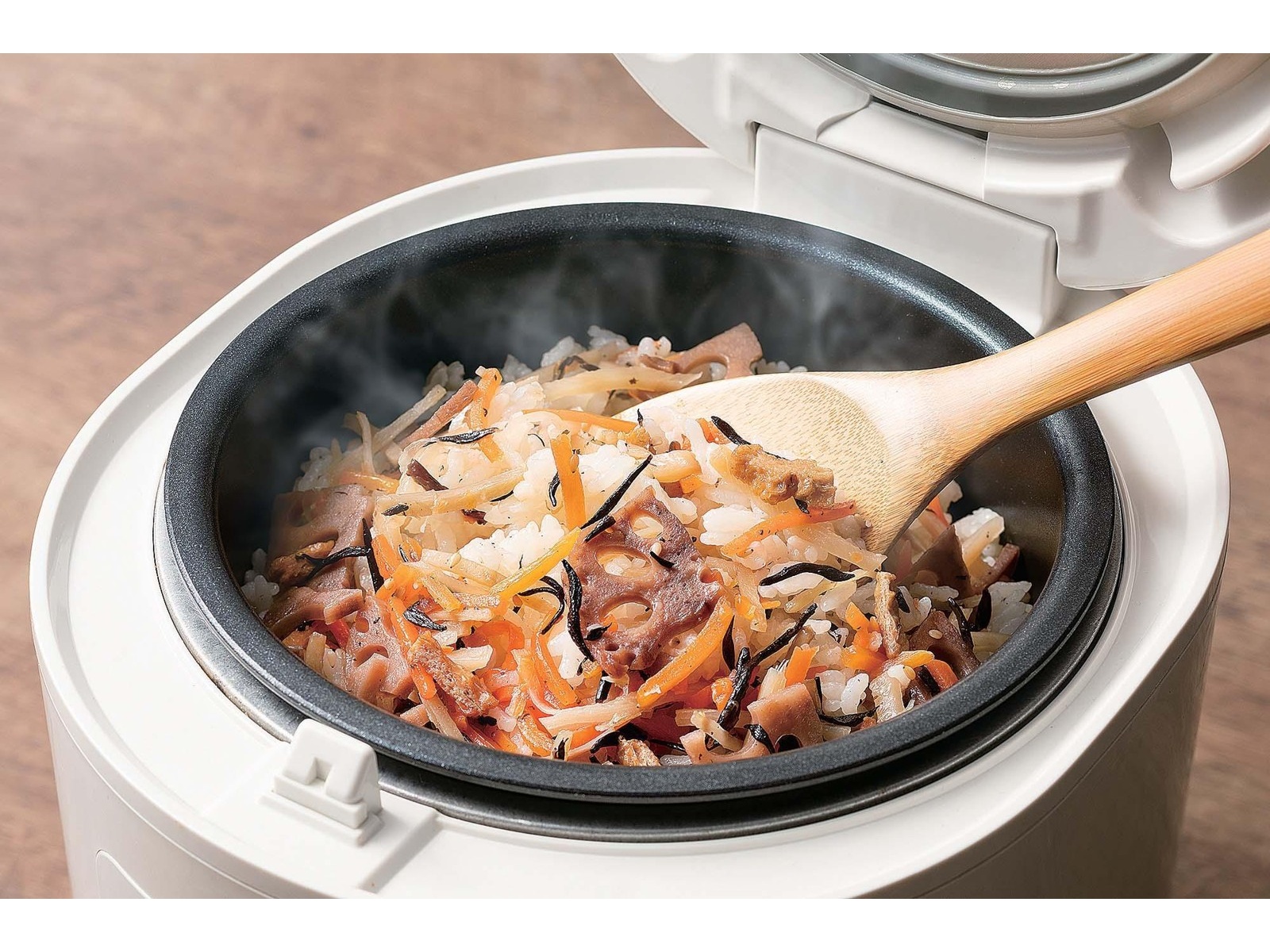 CO・OP しょうが香る 五目ごはんの素 具だくさん2合用 230g| コープ