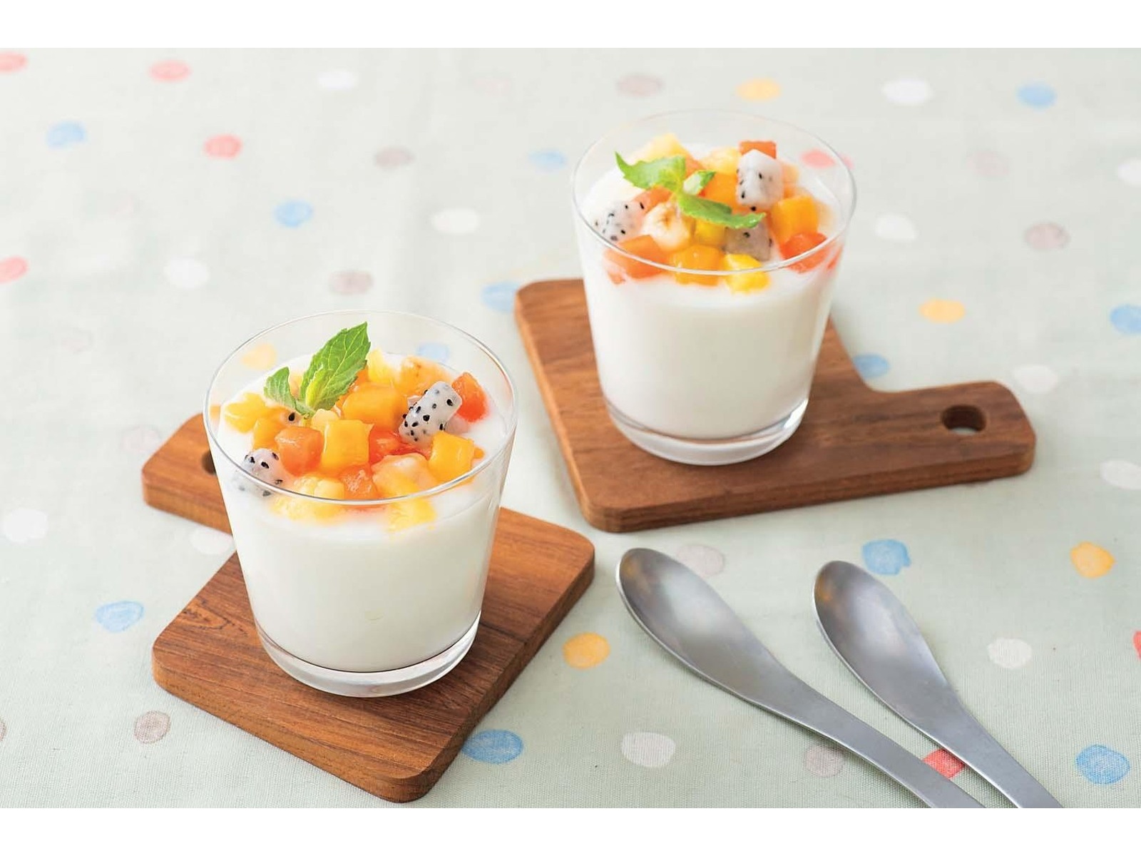 食品サンプル コッペパン フルーツミックス fakefoodjapan_fruit-parfait-ver-2