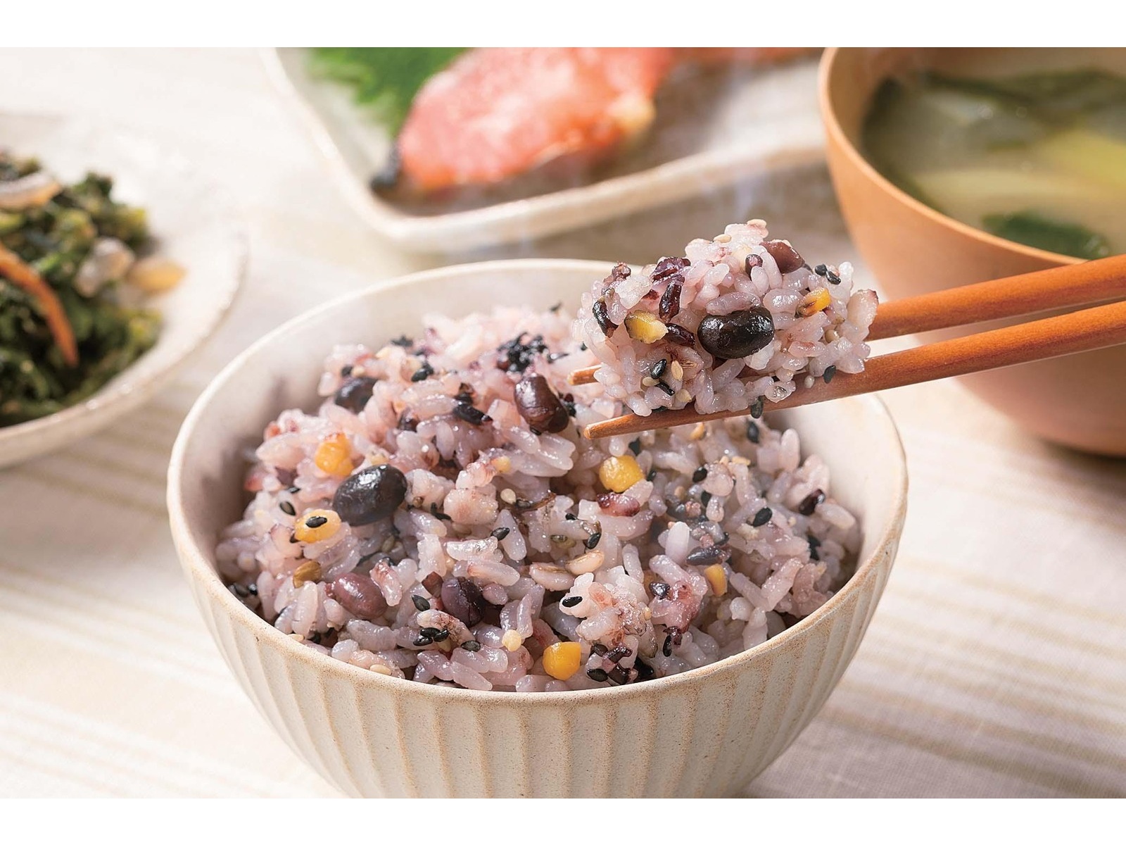 CO・OP お豆がおいしい十二穀（北海道産黒豆入り） 20g×10袋入| コープ