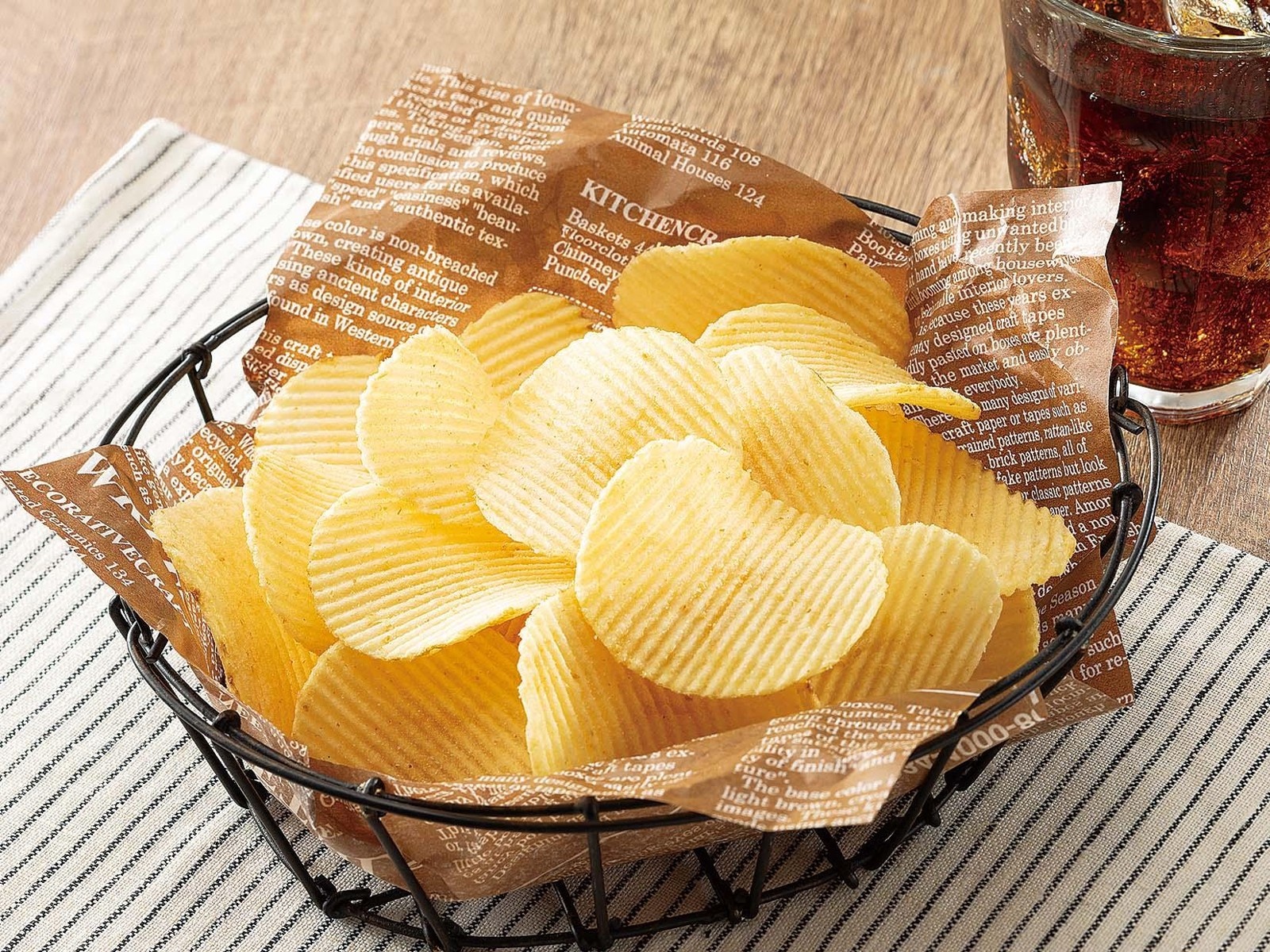 CO・OP おいもがおいしい厚切りポテトチップス 野菜コンソメ味 55g
