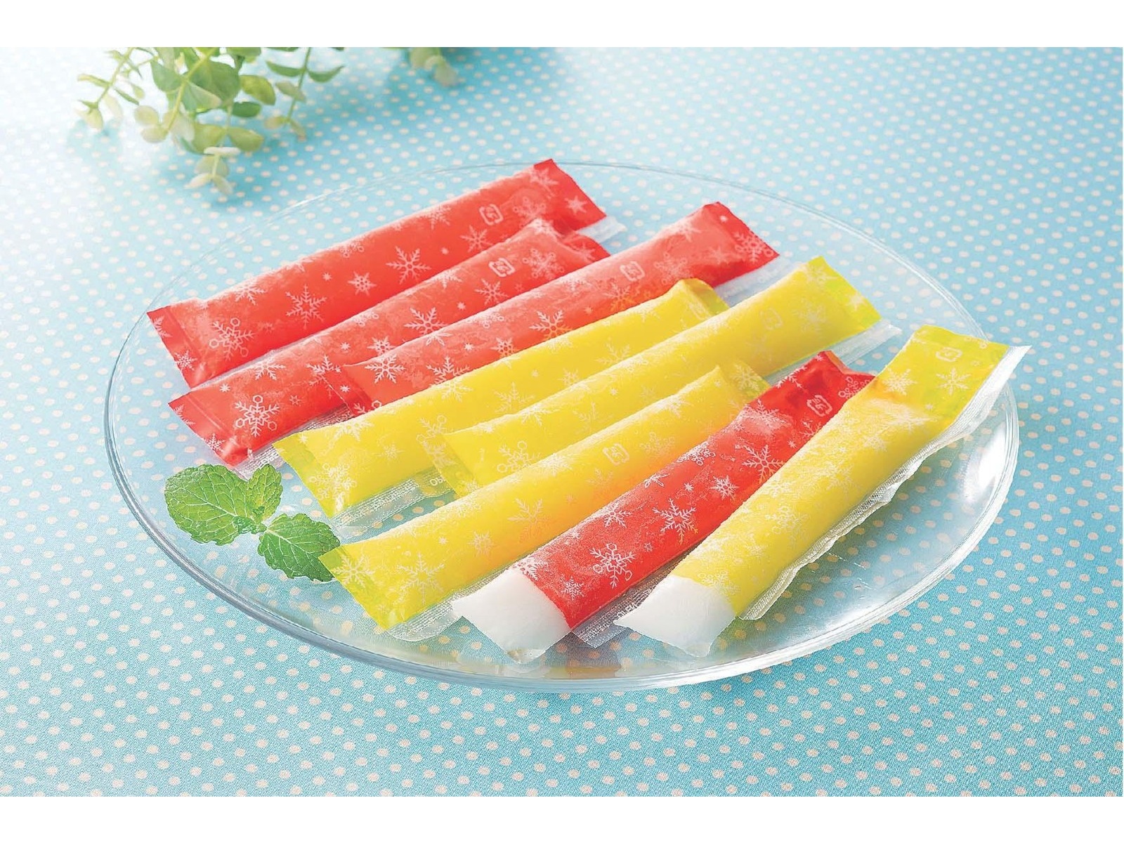 CO・OP 凍らせて食べるスティックシャーベットゼリー 8本入 | コープ