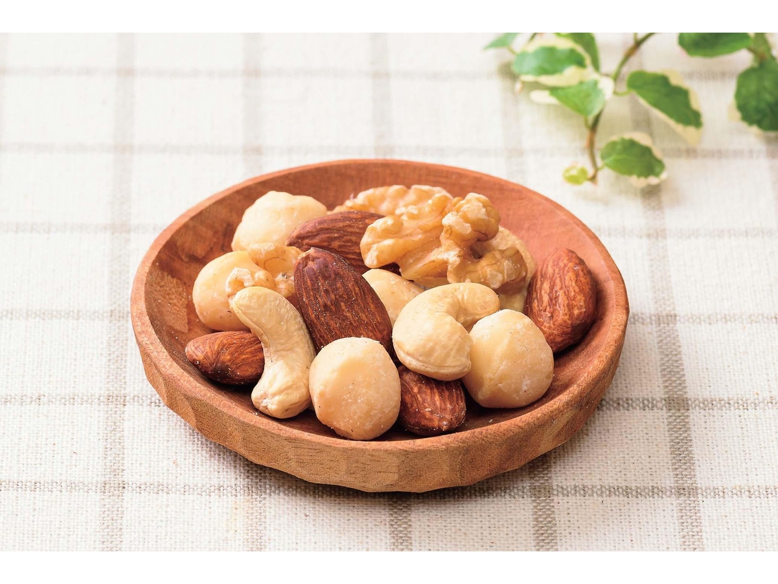 CO・OP 食塩不使用マカダミアミックス 180g（18g×10袋