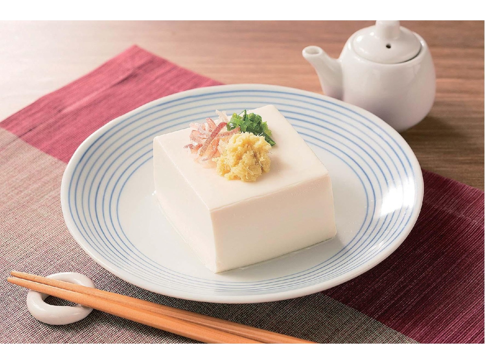 CO・OP おいしさ長持ち絹豆腐 1ケース(300g×12個入)| コープこうべネット