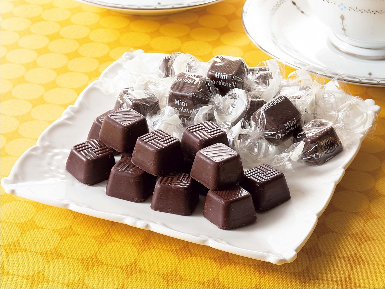 CO・OP ちょっぴりビターな ファミリーチョコレート(カカオ50