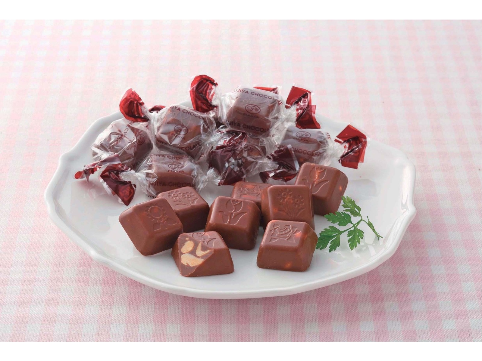 不二家 ピーナッツチョコレート 150g| コープこうべネット