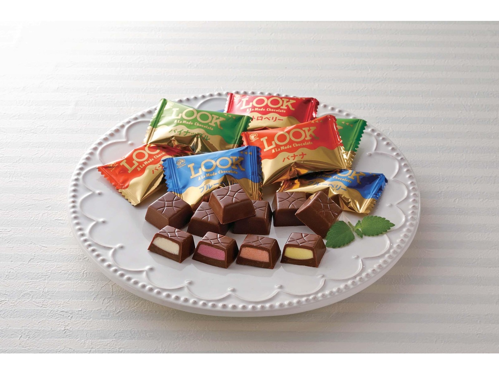 不二家 ハートチョコレート クリスピー（袋） 71g×36袋 (18×2）2ケース