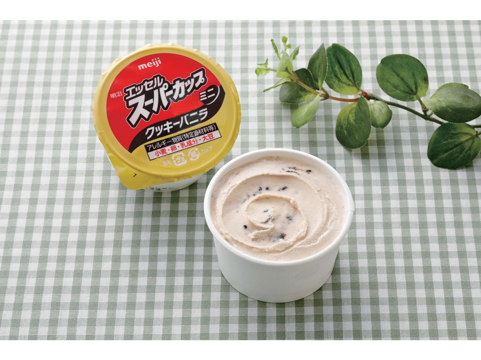 ハーバライフ 健康セット（クッキー＆クリーム、バニラ、PPPx2本） 協同乳業 パティレ 誘惑のクッキー＆バニラ 1箱（40ml×6本入