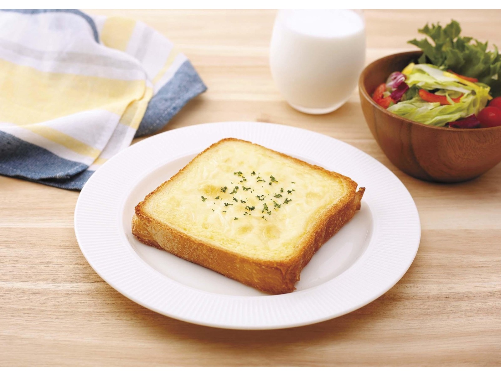 明治 チューブでチーズブレンド 150g| コープこうべネット