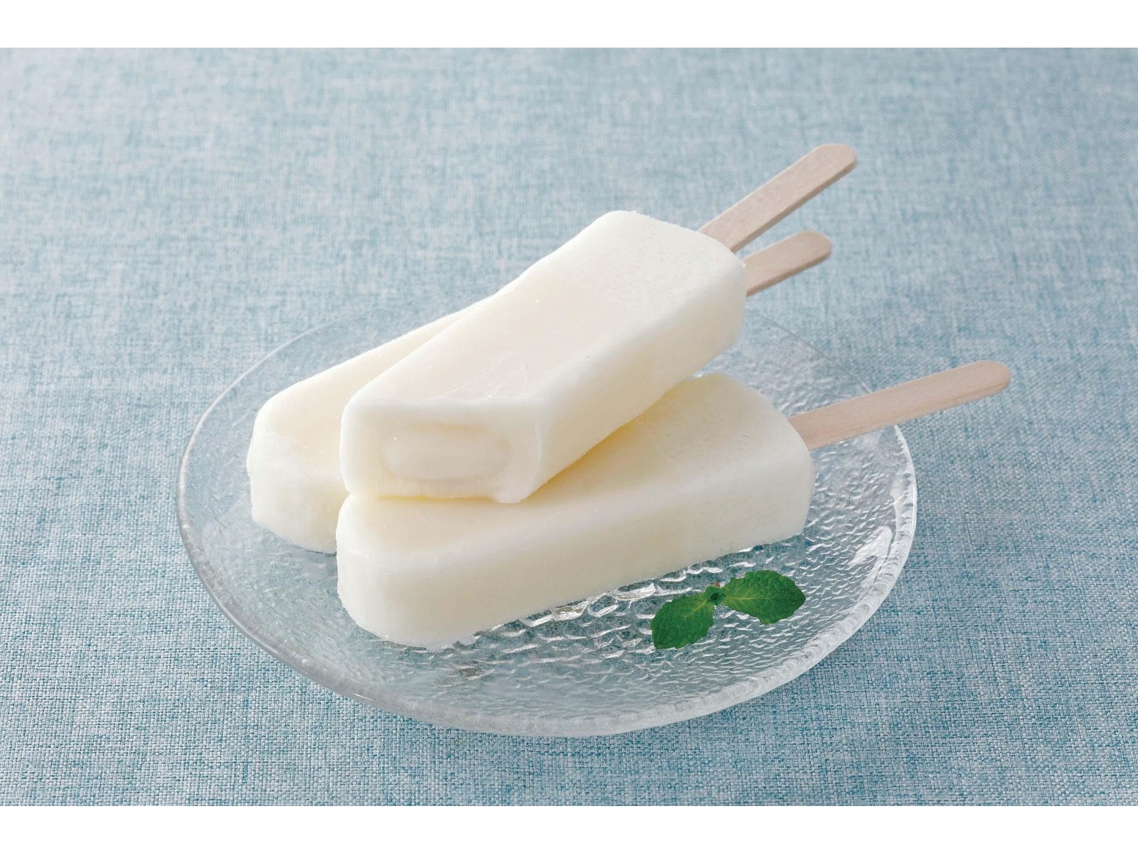 森永乳業 れん乳氷バー 1箱（50ml×6本入）| コープこうべネット