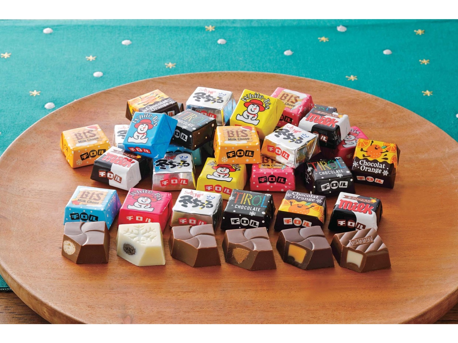 100個に1個のレアパッケージを探せ！チロルチョコ新商品