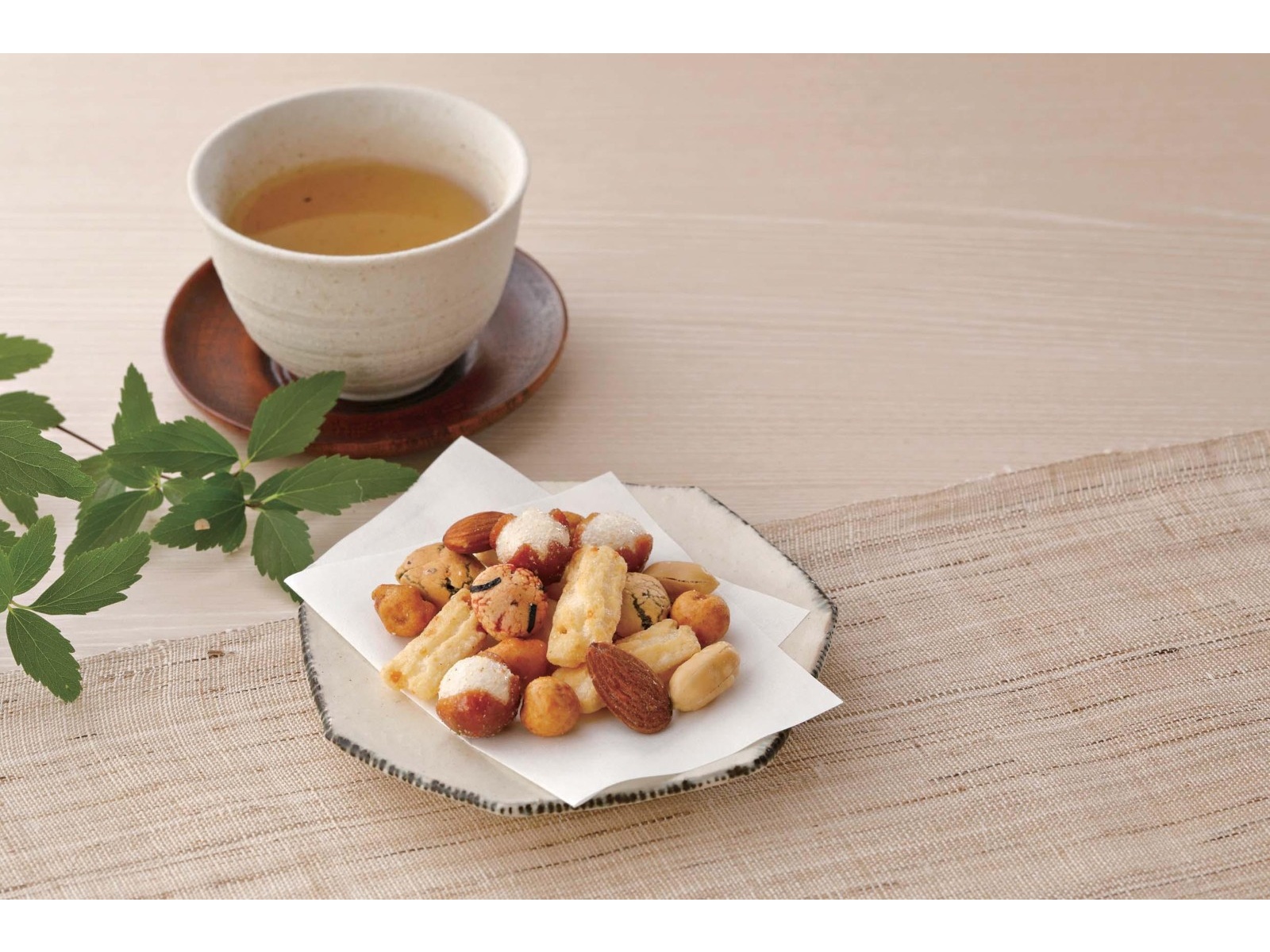 吉田ピーナツ食品 六甲の響 132g（6袋入） | コープこうべネット