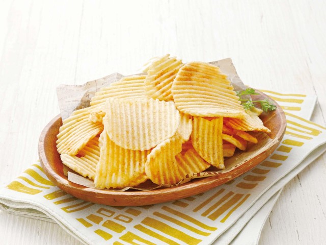 ヤマザキビスケット アツギリ贅沢ポテトフランス産岩塩使用しお