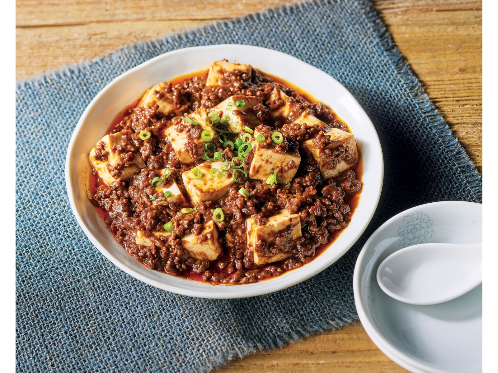 ユウキ食品 黒麻婆豆腐の素 3～4人前（80g）| コープこうべ