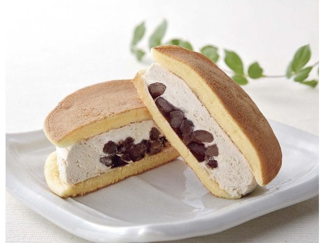 ヤマザキ クリームたっぷり生どら焼（甘納豆入り小豆風味