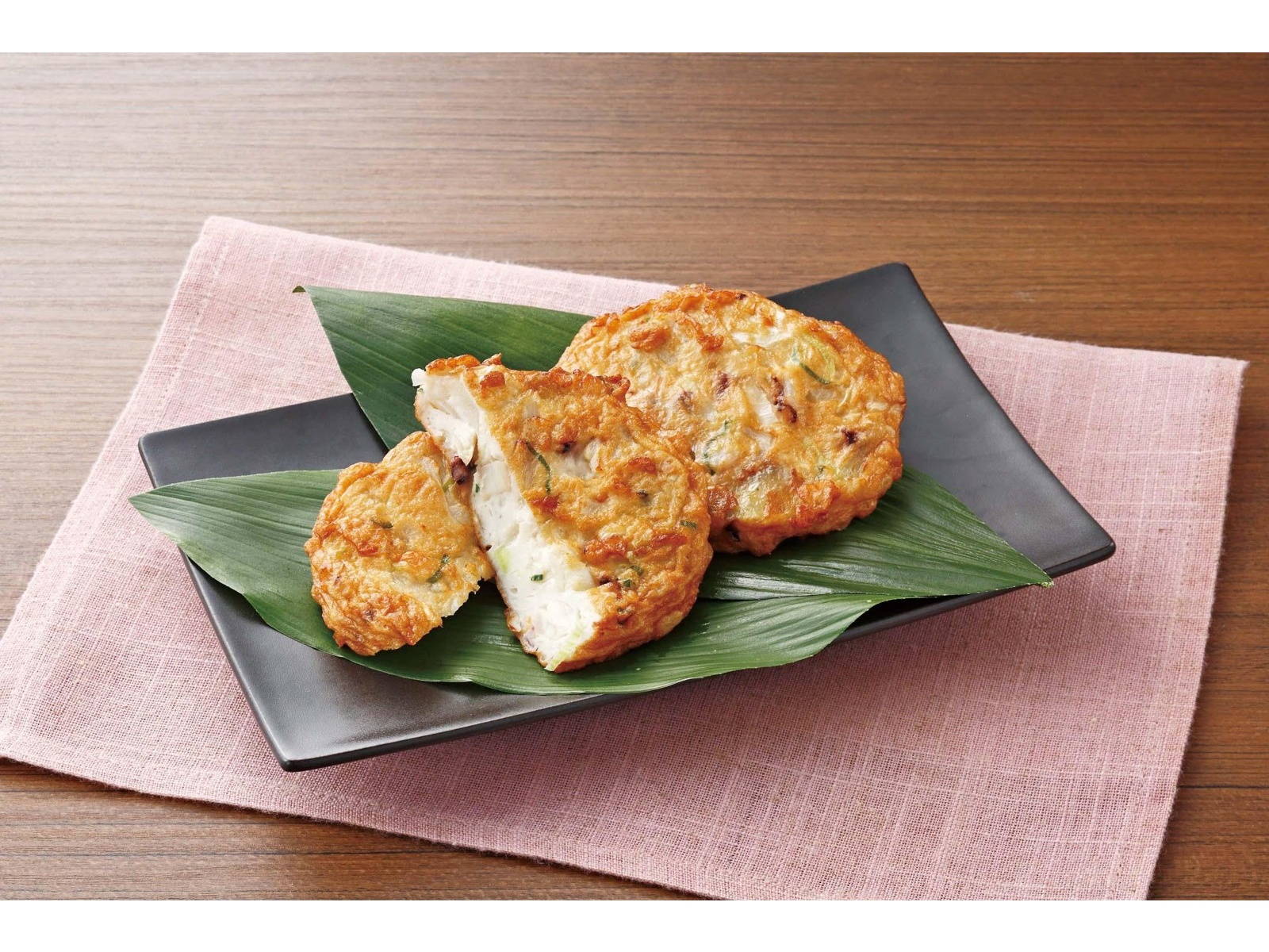 ヤマサ蒲鉾 ひめじ揚げ 柔らかいか 2枚入| コープこうべネット