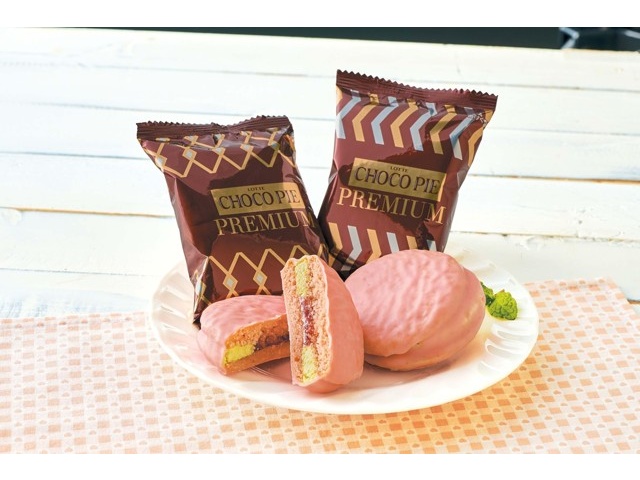 ロッテ チョコパイプレミアム苺とピスタチオ 6コ入 | コープこうべネット