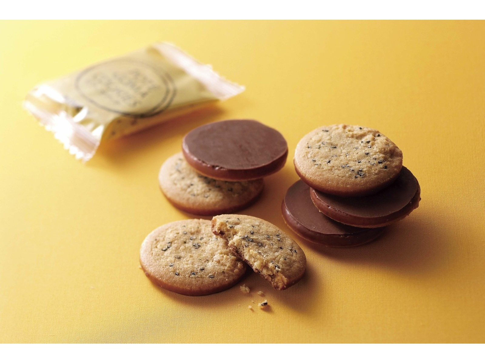 ロイズコンフェクト ポテごまクッキー 1箱（15枚入）| コープこうべネット