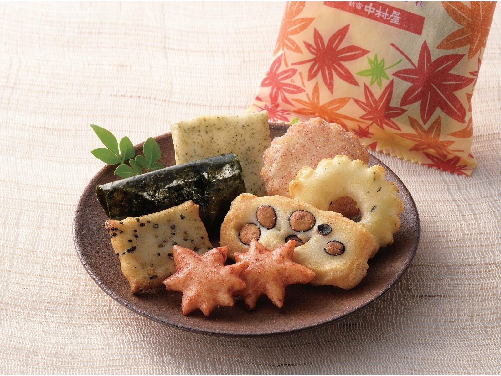 新宿中村屋 花の色よせ もみじ 1パック（5袋入）| コープこうべネット