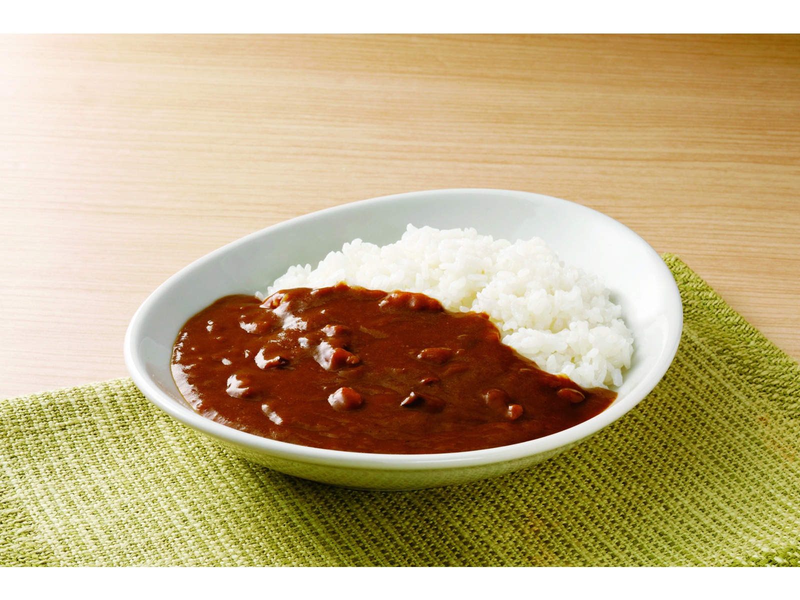 日本食研 食研カレー 1食(200g)| コープこうべネット