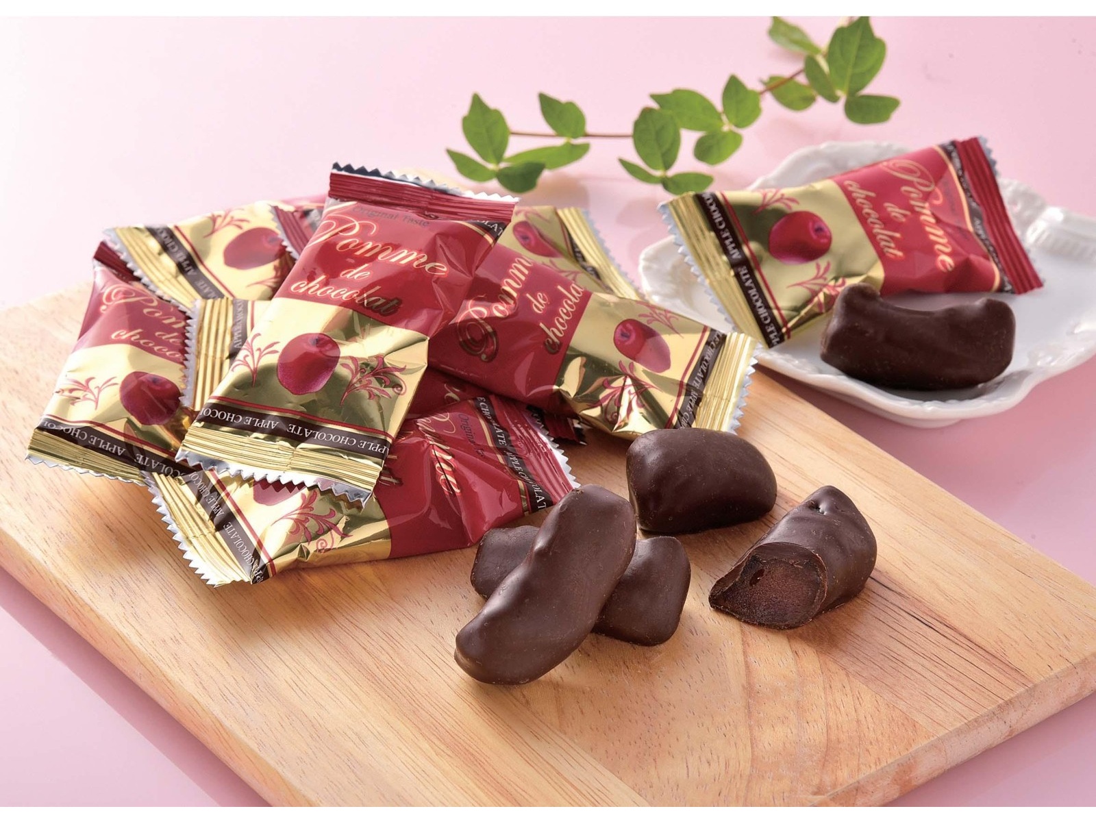 送料無料 通販  日本チョコレート りんごチョコレート コープこうべネット 140g| スポーツ