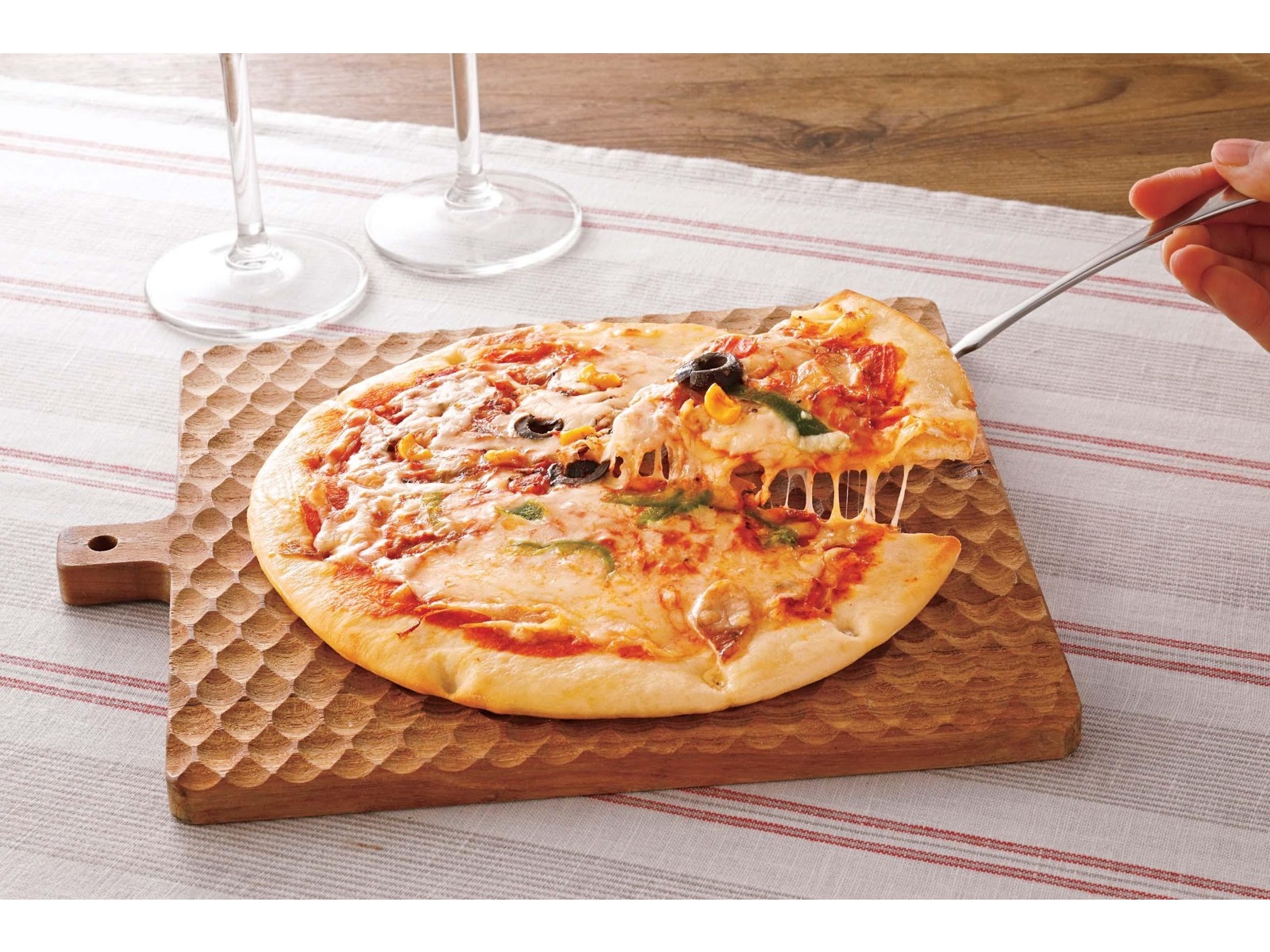 トレビ レストランピザ 2枚入| コープこうべネット