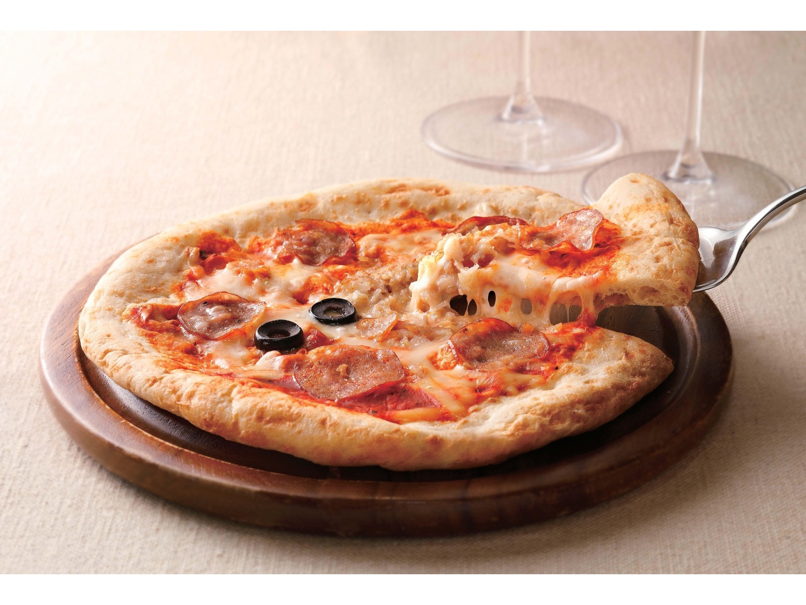 ピッツァ ピカール公式】クワトロフォルマッジ 冷凍 イタリア産 ピッツァ 390g