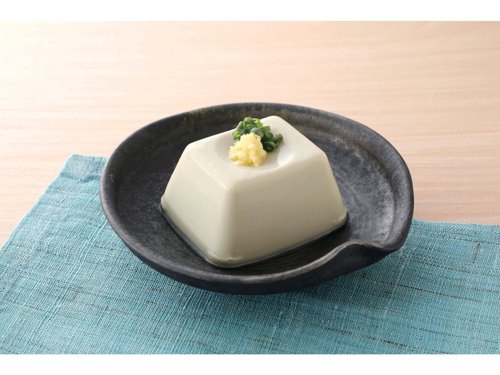 とうふの鹿島屋食品 おとうふ 枝豆の香り 70g×4| コープこうべネット