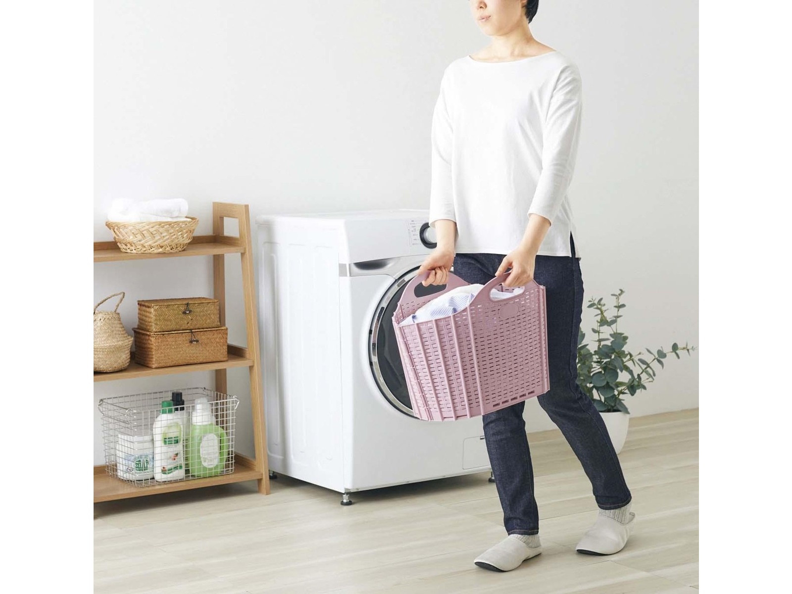 折りたためるランドリーバスケット20L 1コ ピンク| コープこうべ