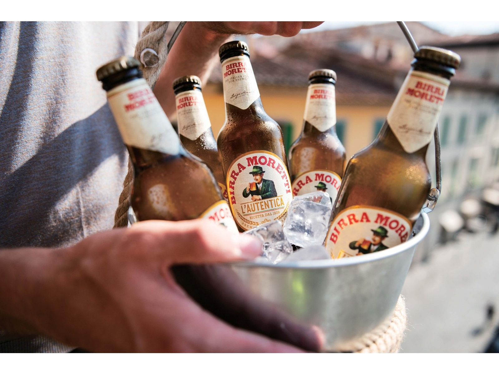 モンテ物産 イタリア老舗ビール「モレッティ」瓶5本とオリジナルグラス
