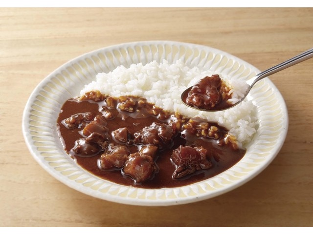 JAふらの 北海道産玉ねぎと人参の甘さが溶け込んだ富良野牛すじ