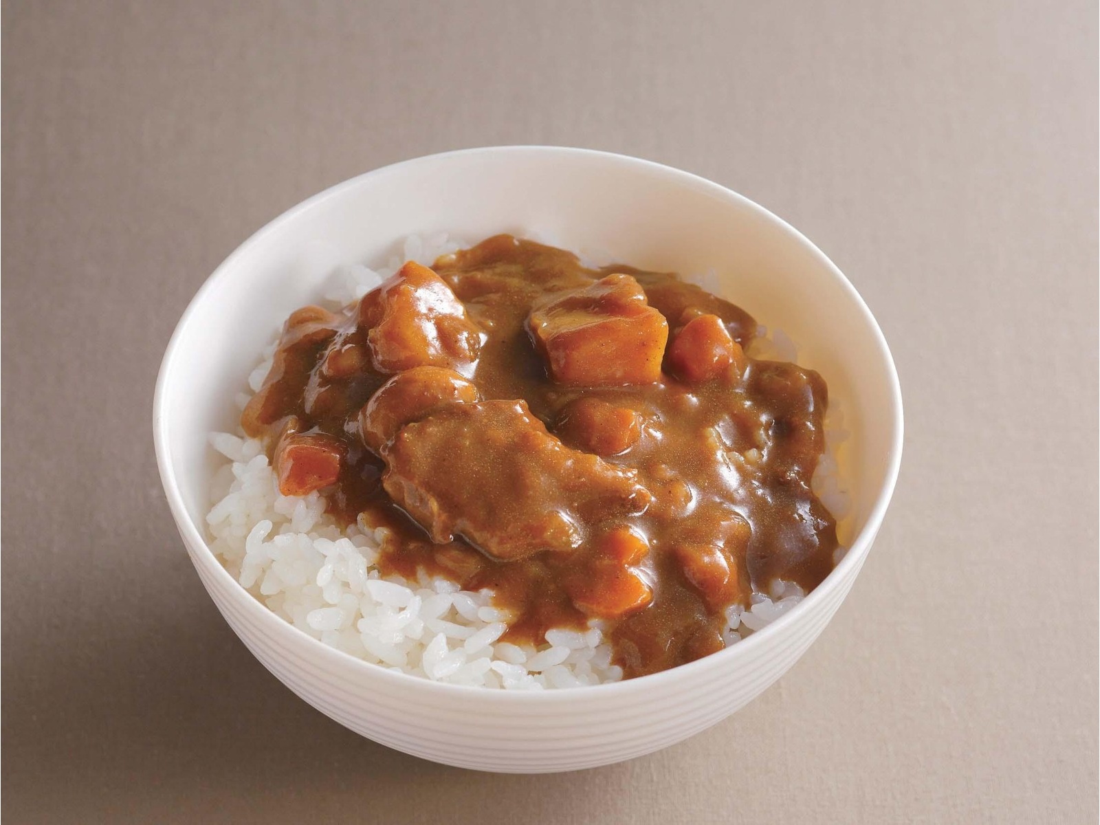 麻布タカノ 三田屋総本家 国産牛と国産野菜のビーフカレー AZB7302X20 20個 麻布タカノ 三田屋総本家 国産牛と国産野菜の挽き肉カレー AZB7326X20 20