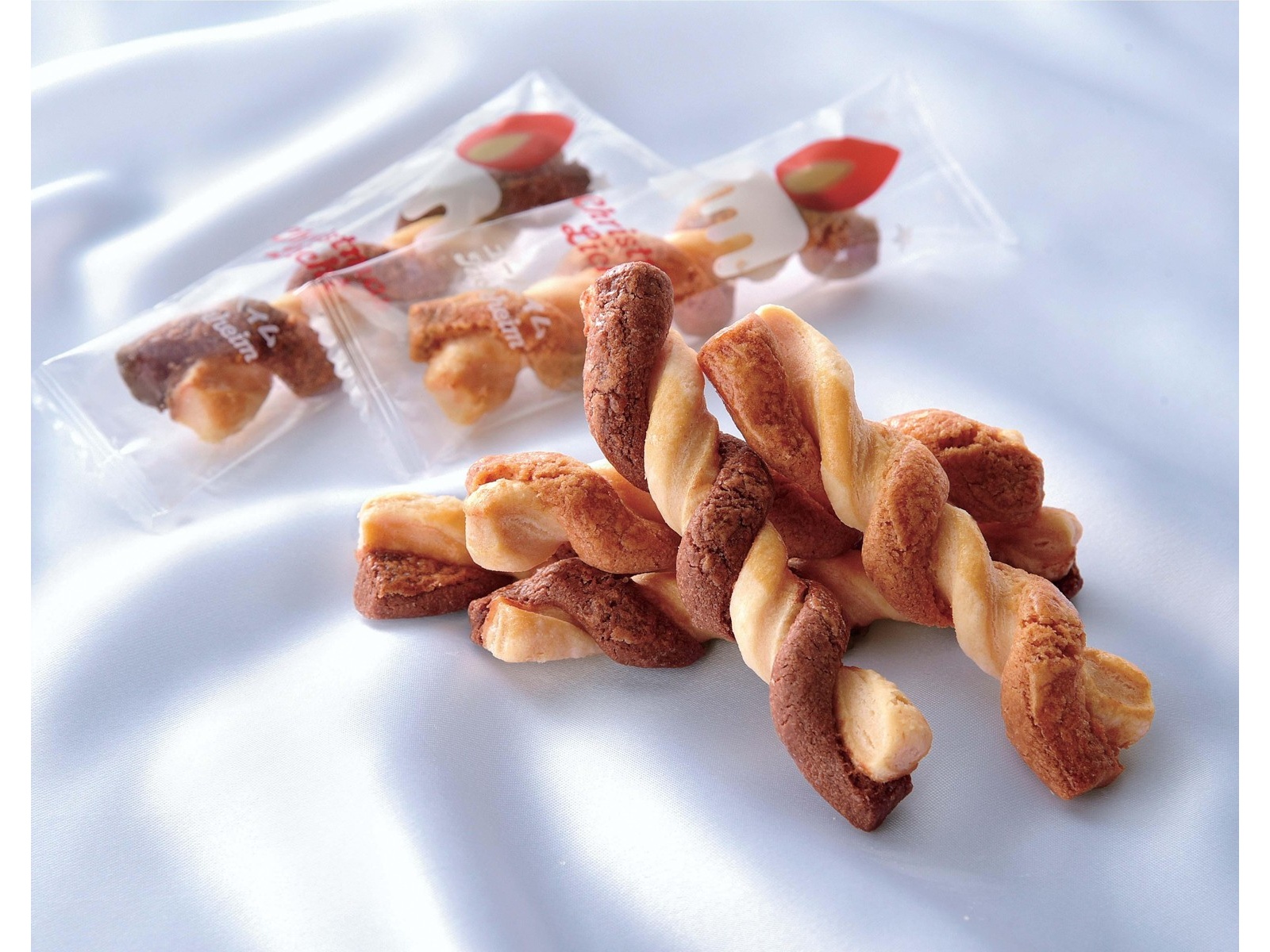 シナモロール セイコーコラボ 腕時計 シリアル 498/2000, image size:1600x1200