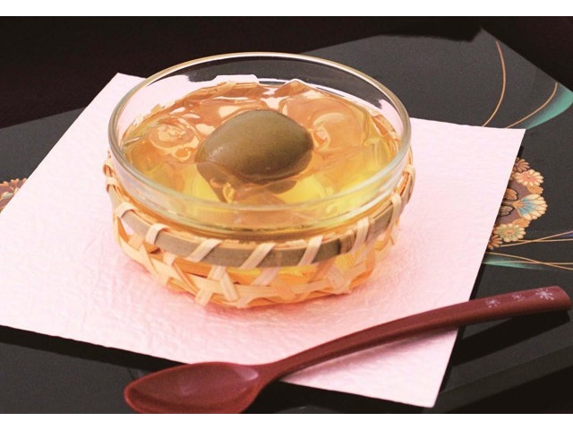 金澤兼六製菓 紀州南高梅梅酒ゼリー 115g×4コ入 | コープこうべネット