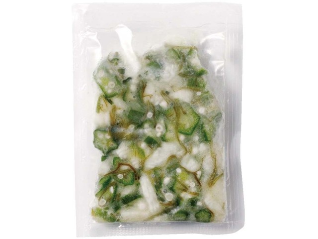 生ガランガル500g約約2袋お料理用＋生コブミカンオマケ。普通温度発送 生ガランガル500g約約2袋お料理用＋生コブミカンオマケ。普通温度