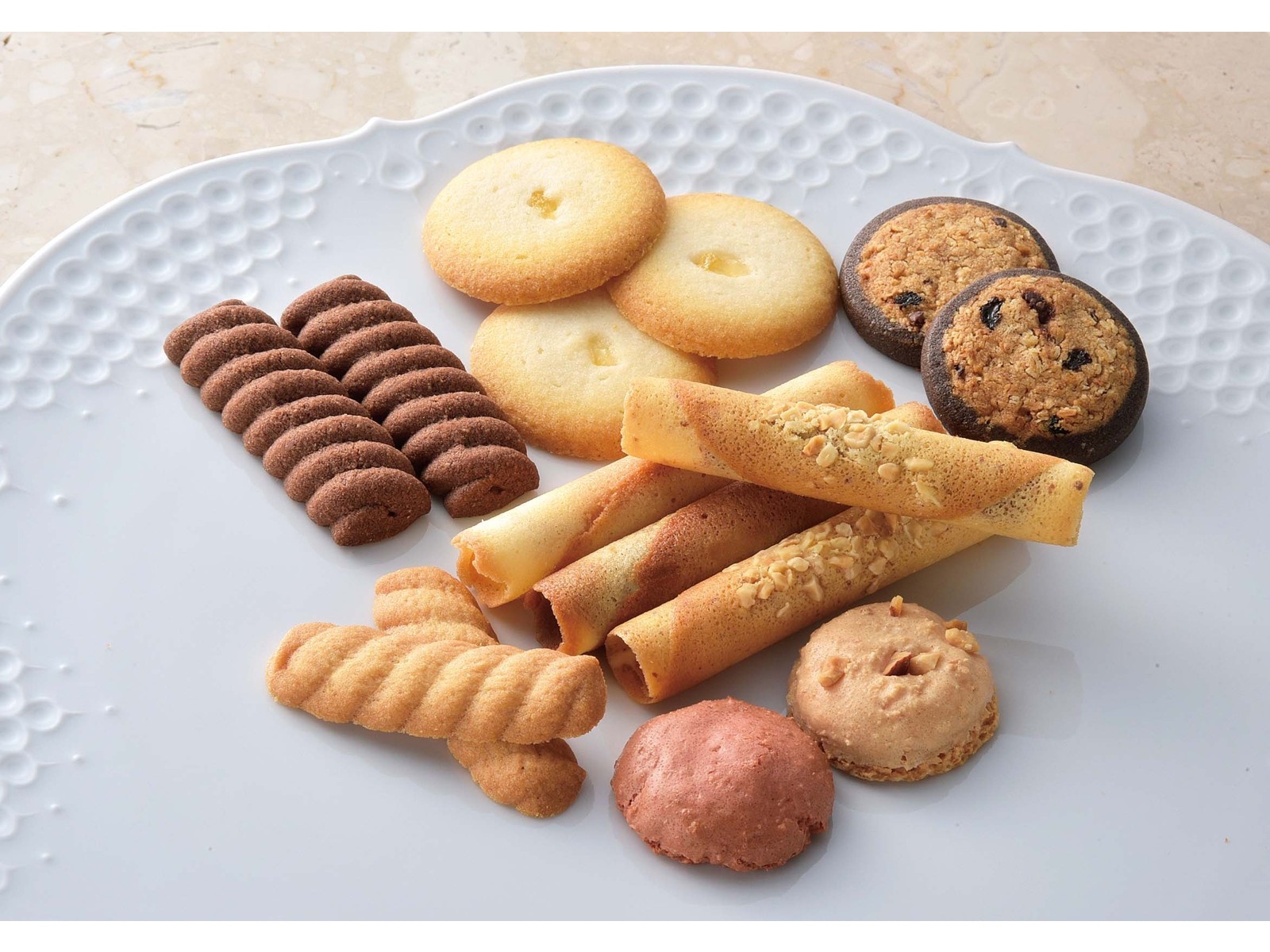 ゴンチャロフ プロミネントアソート 1箱（15コ入）| コープこうべネット