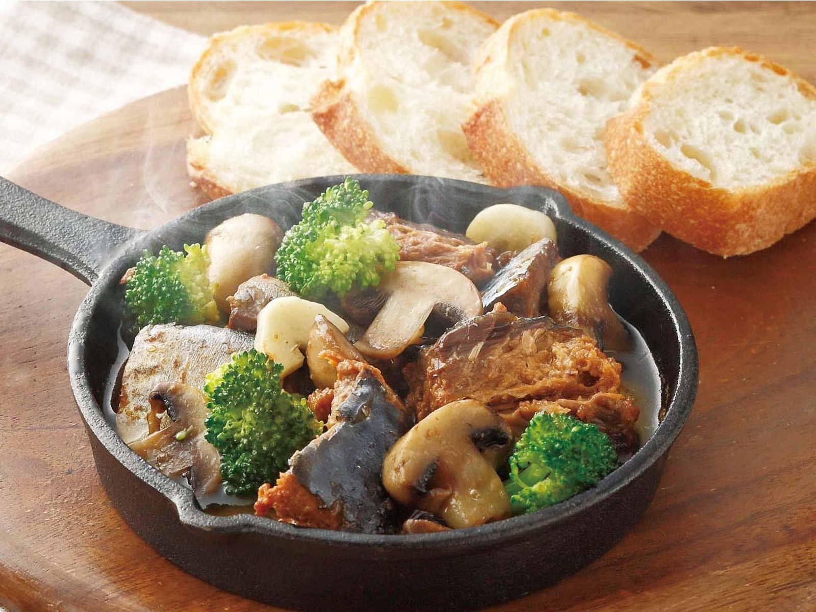 伊藤食品 あいこちゃん鯖味噌煮 190g（総量）| コープこうべネット