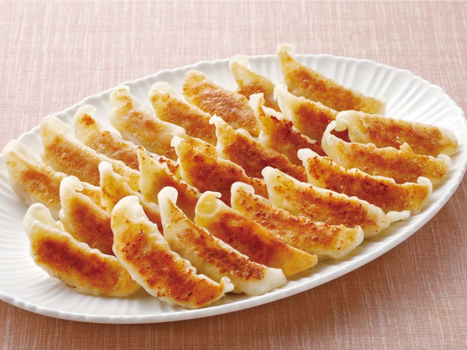 大阪王将 餃子 大盛 720g（標準45コ）| コープこうべネット