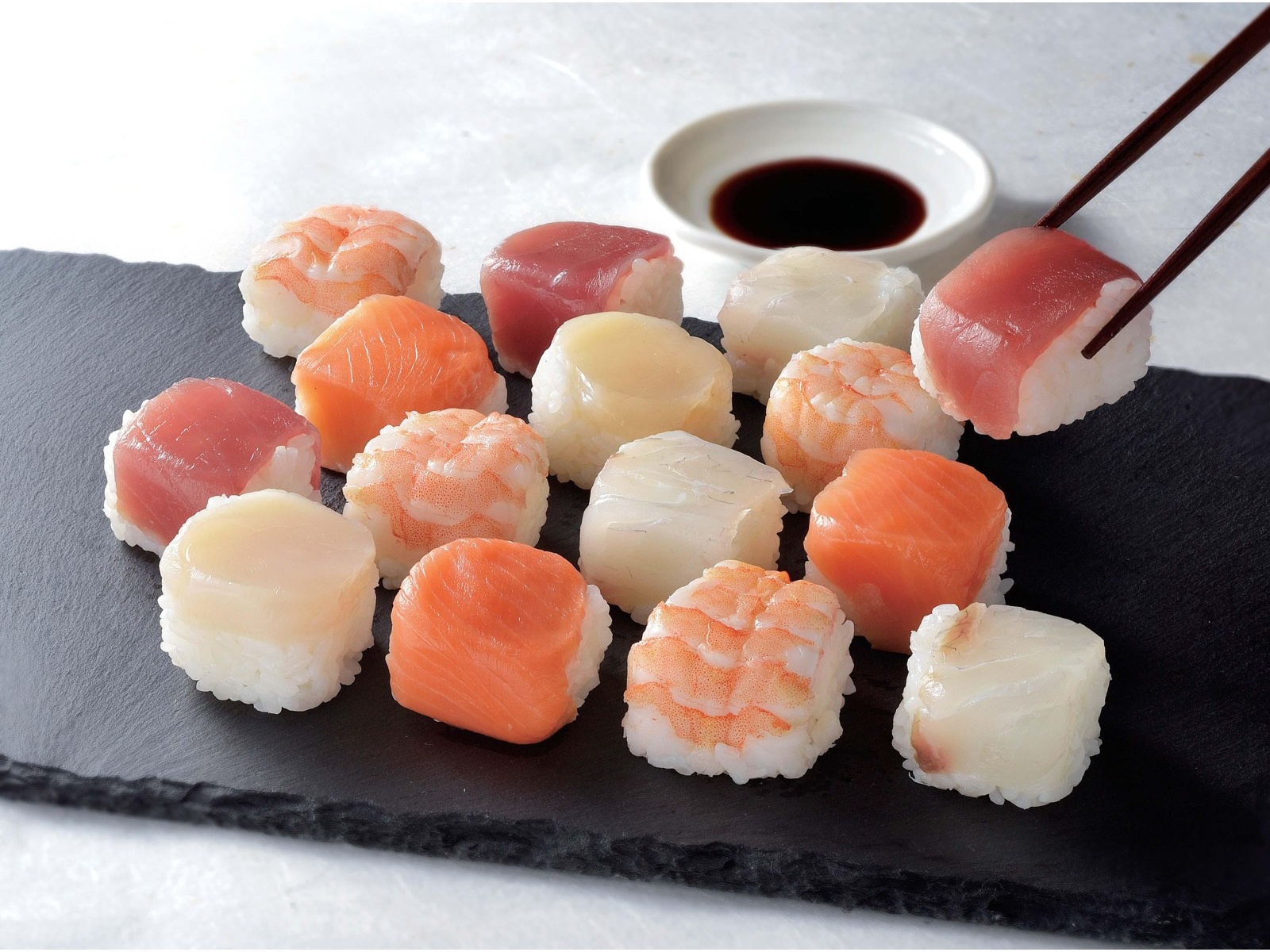 ひまわり食品 海鮮手まり寿司 15コ入| コープこうべネット