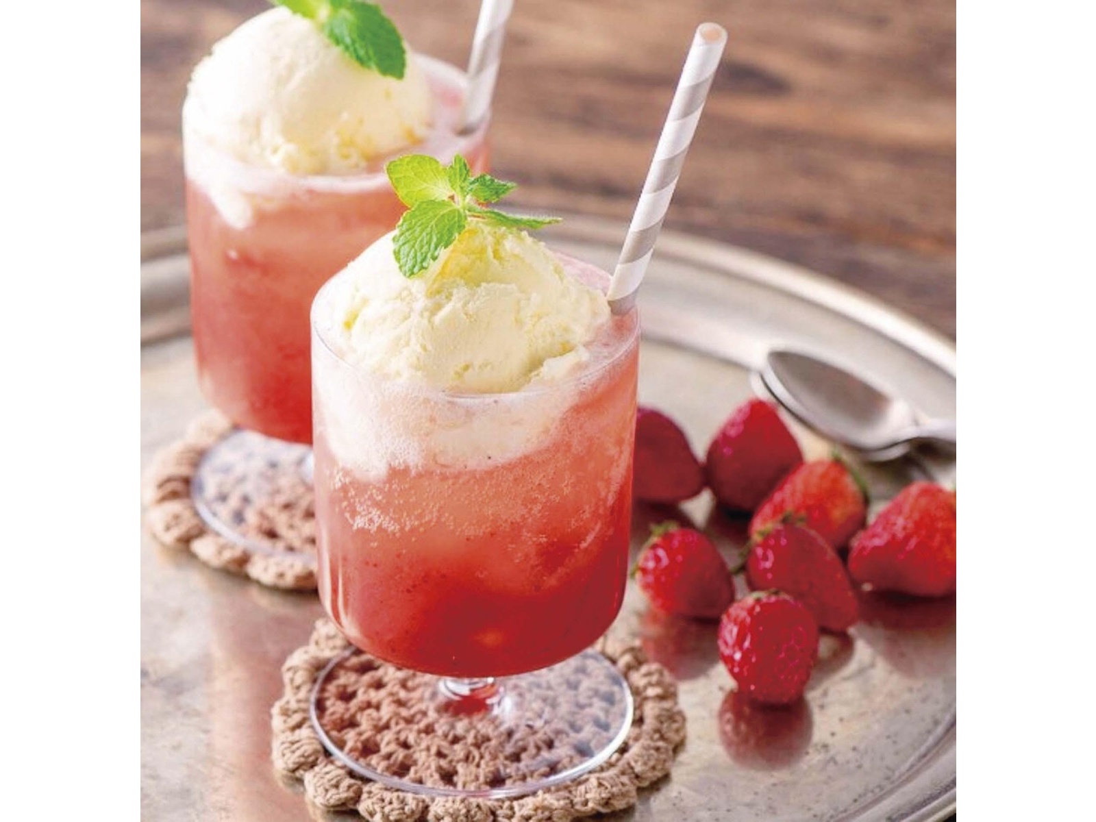 サンクゼール いちごミルクの素 290ml(瓶)| コープこうべネット